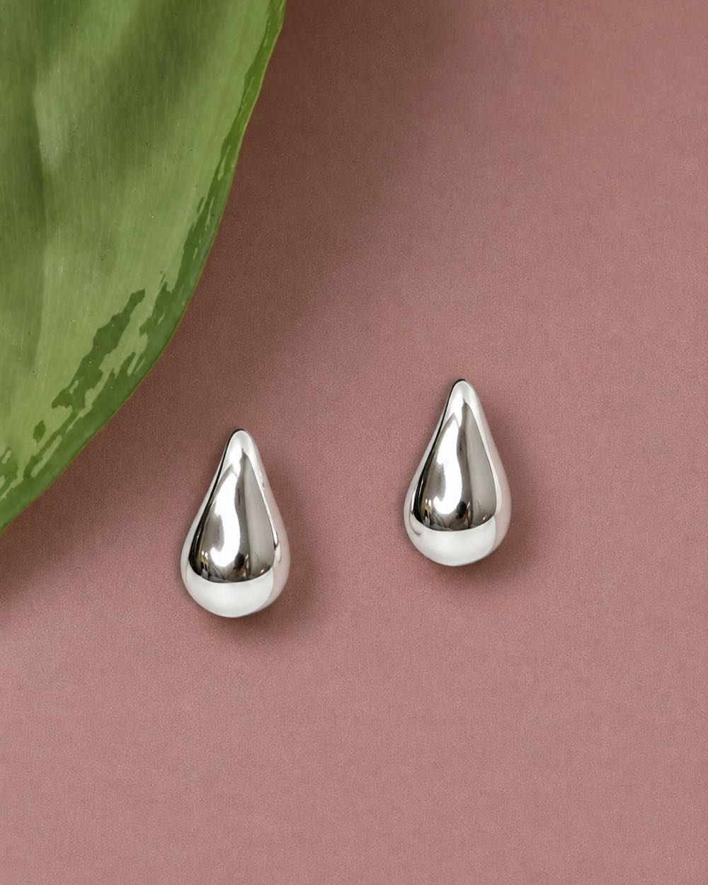 Goutte Dome Stud