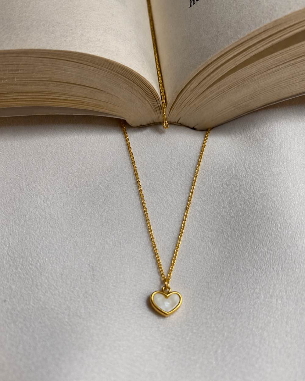 Cœur Nacre Pendant