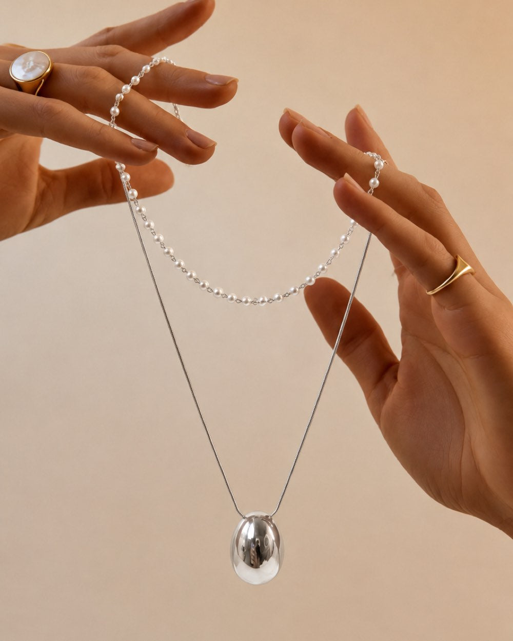 Perle Duo Necklace